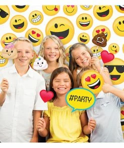 Creative Converting Show Your Emojions Photo Backdrop